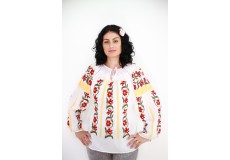 Ie damă cu mânecă lungă model floral roşu